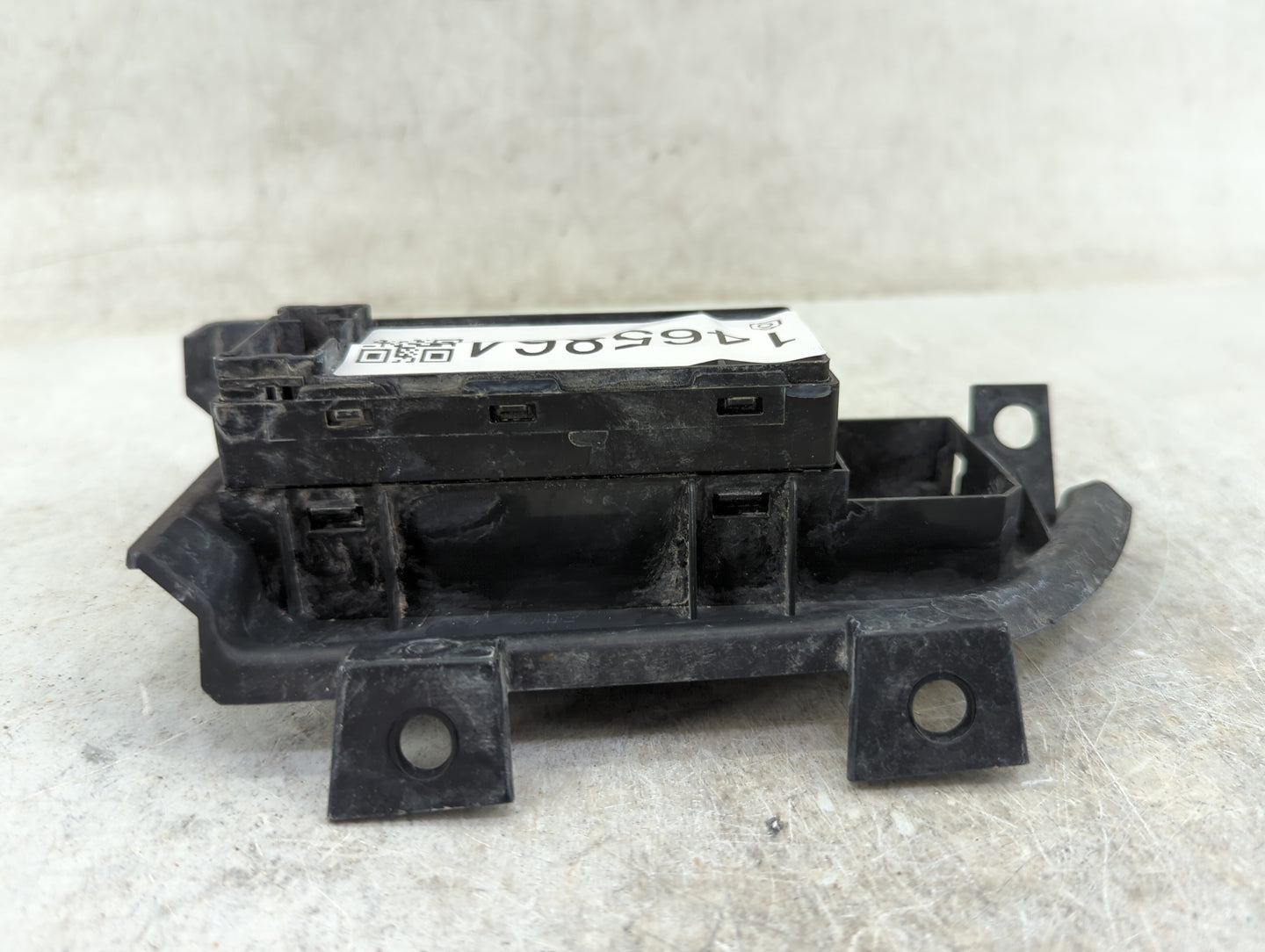2013 Scion Fr-S Master Power Window Switch Replacement Driver Side Left Fits OEM Used Auto Parts - Oemusedautoparts1.com