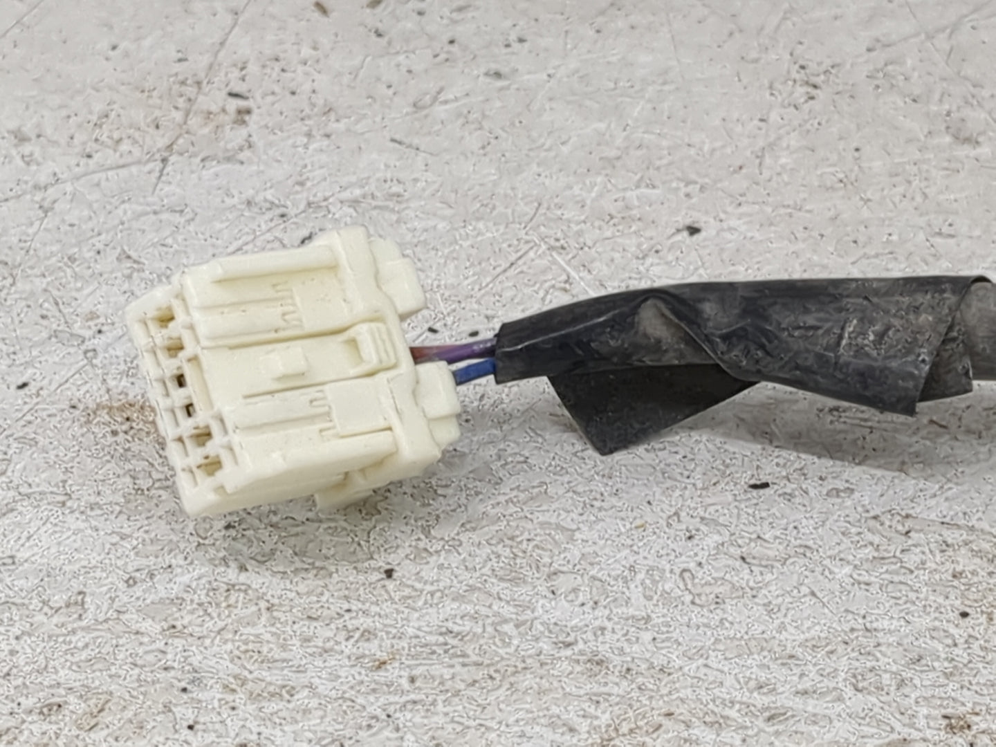 2013-2016 Scion Fr-S Driver Side View Mirror - Left Door Mirror OEM Used - Oemusedautoparts1.com