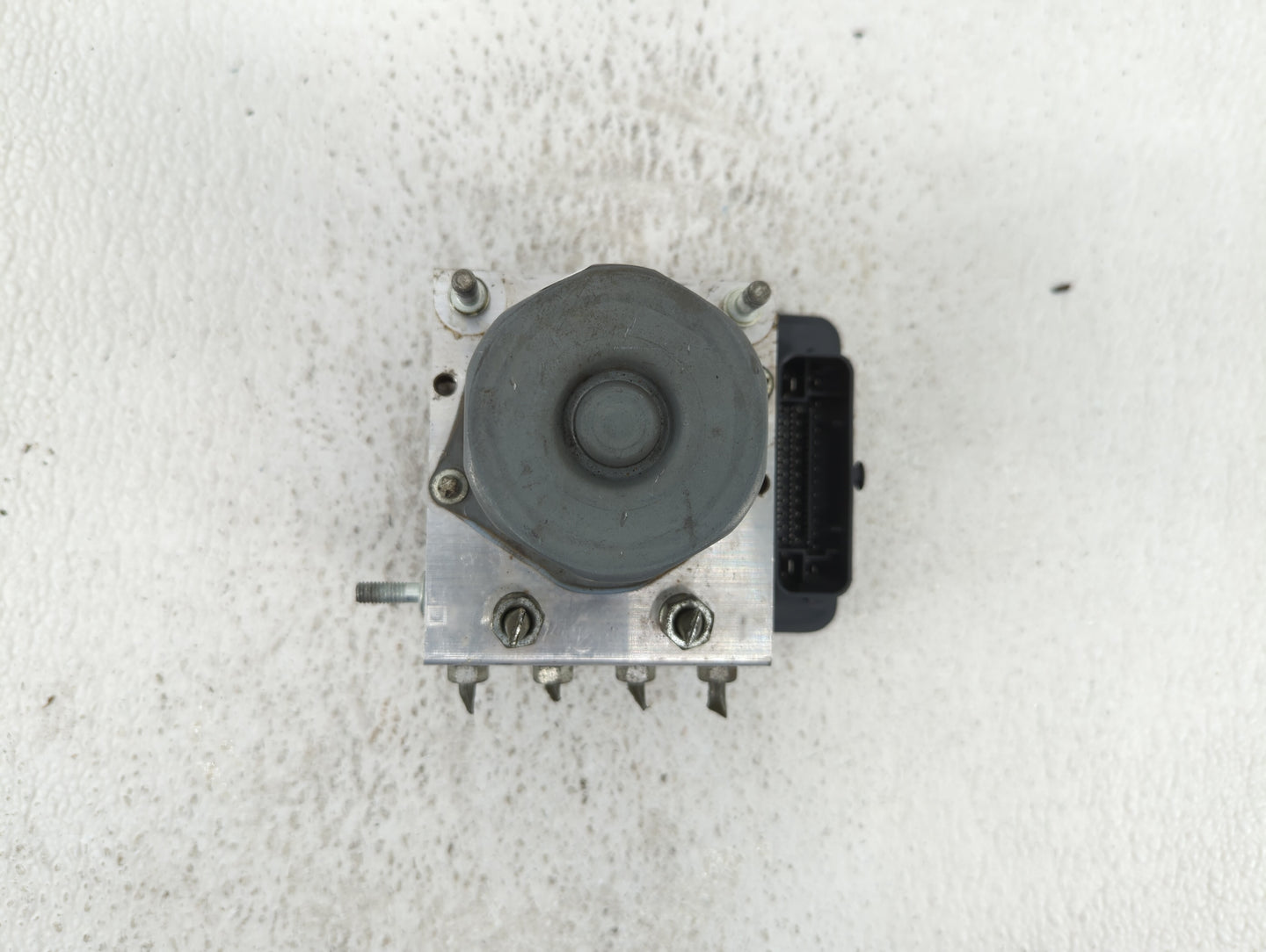 2013 Scion Fr-S ABS Pump Control Module Replacement P/N:27536-CA002 27536CA002 Fits OEM Used Auto Parts - Oemusedautoparts1.