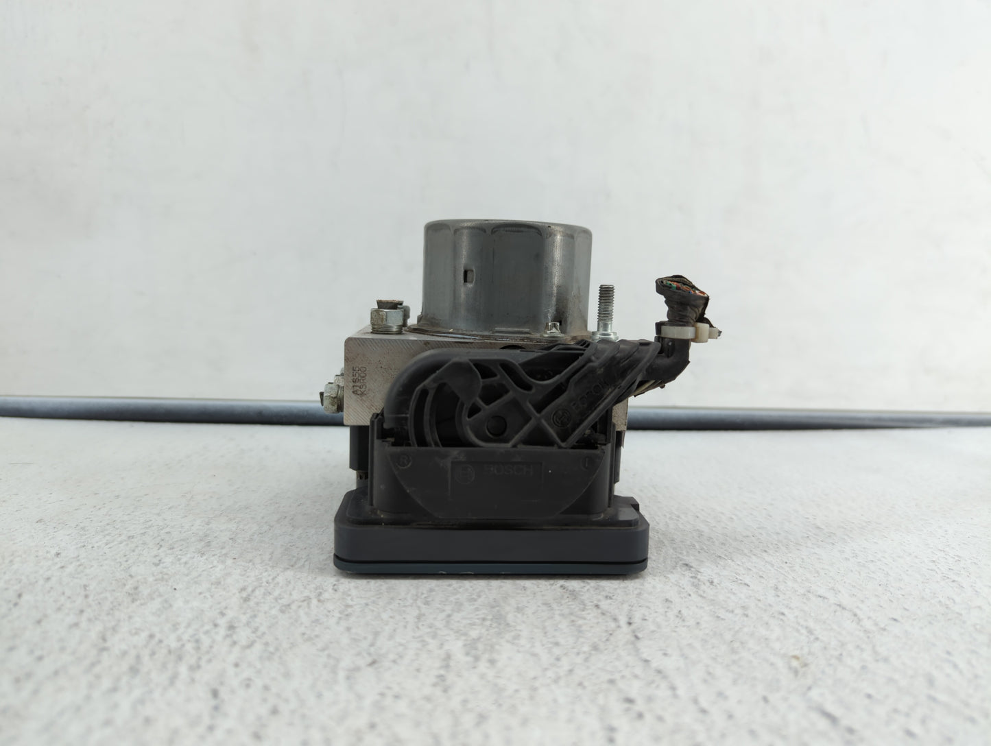 2013 Scion Fr-S ABS Pump Control Module Replacement P/N:27536-CA002 27536CA002 Fits OEM Used Auto Parts - Oemusedautoparts1.