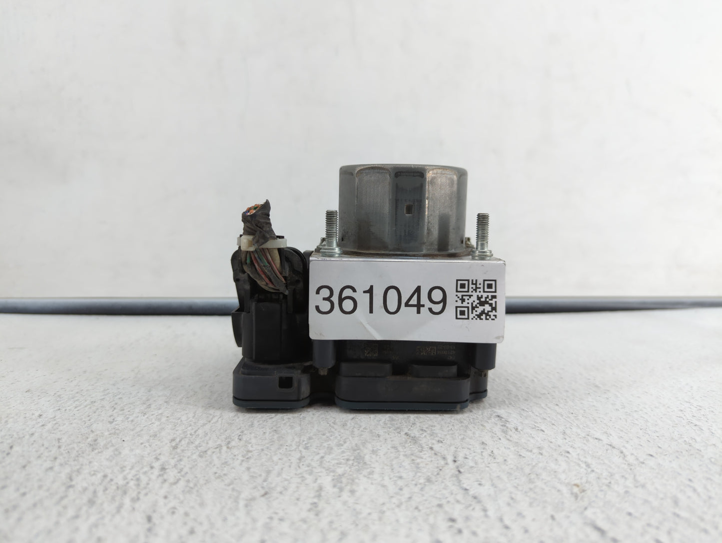 2013 Scion Fr-S ABS Pump Control Module Replacement P/N:27536-CA002 27536CA002 Fits OEM Used Auto Parts - Oemusedautoparts1.