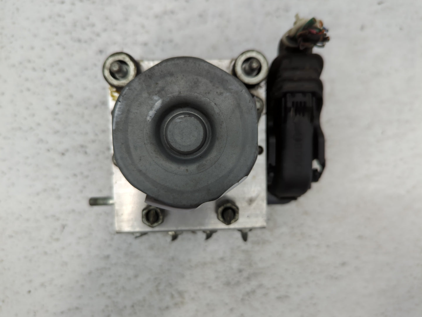 2013 Scion Fr-S ABS Pump Control Module Replacement P/N:27536CA002 27536-CA002 Fits OEM Used Auto Parts - Oemusedautoparts1.