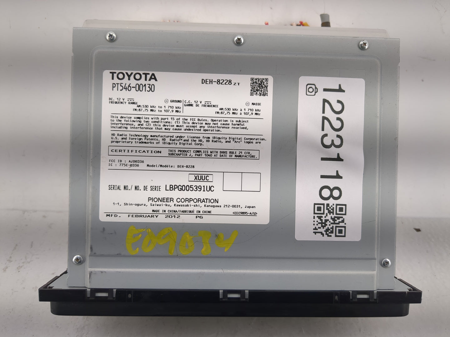 2013-2014 Scion Tc Radio AM FM Cd Player Receiver Replacement P/N:PT546-00130 Fits Fits 2012 2013 2014 OEM Used Auto Parts -