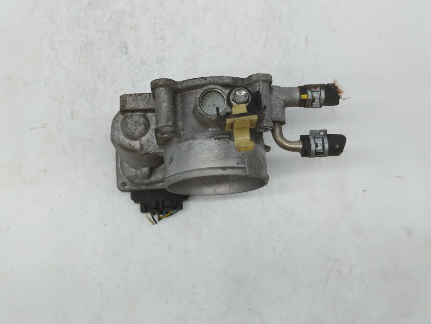 2011-2016 Scion Tc Throttle Body P/N:22030-36010 22030-0V010 Fits Fits 2009 2010 2011 2012 2013 2014 2015 2016 2017 2018 OEM