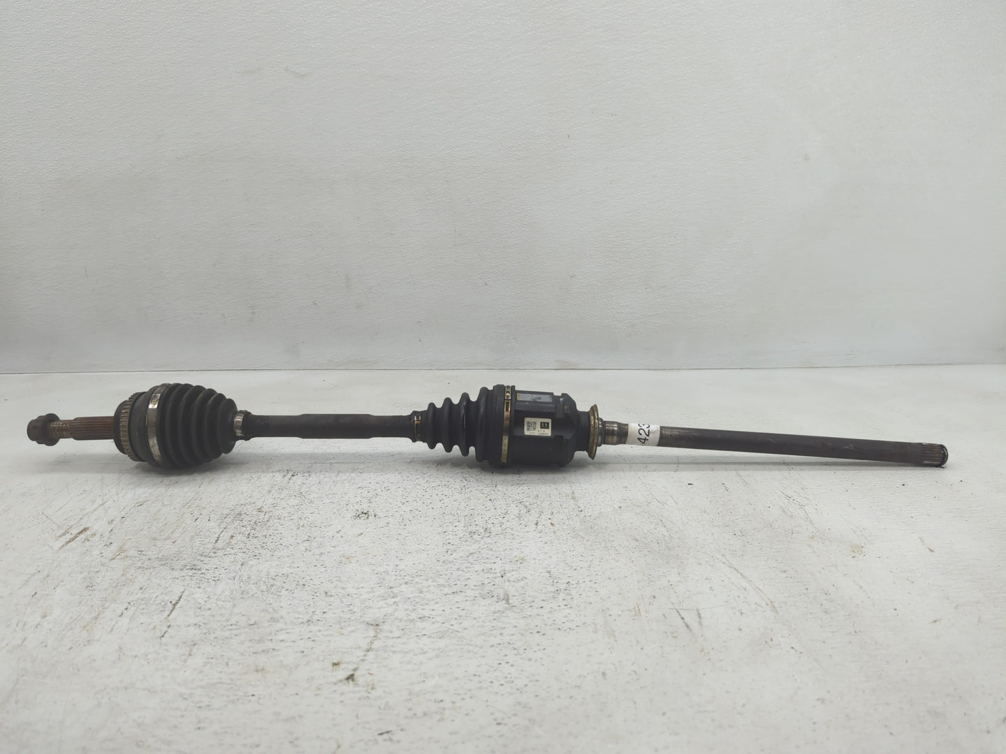2013 Scion Tc Axle Shaft Front Driver Cv C/v - Oemusedautoparts1.com