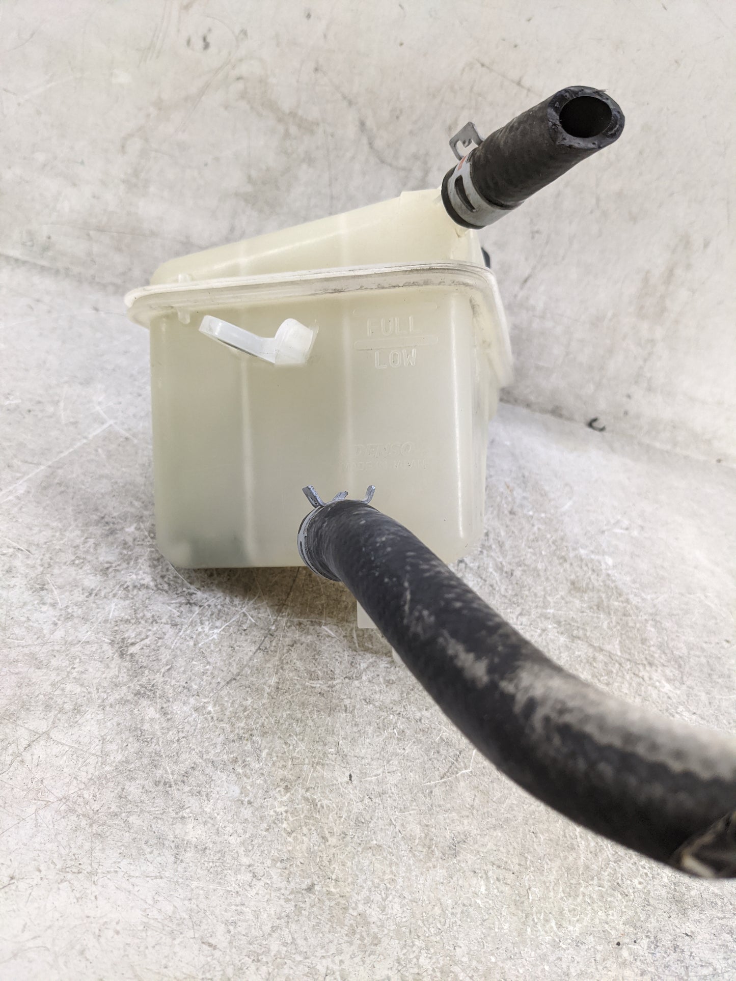 2008-2015 Scion Xb Radiator Coolant Overflow Expansion Tank Bottle 1477071 - Oemusedautoparts1.com