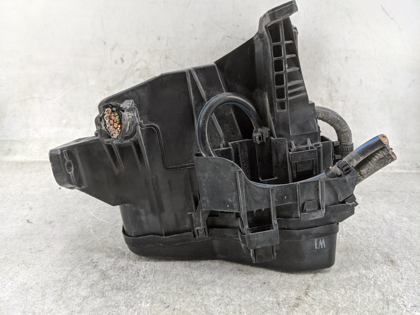 2008-2015 Scion Xb Fusebox Fuse Box Panel Relay Module P/N:82662-12450 Fits Fits 2008 2009 2010 2011 2012 2013 2014 2015 OEM