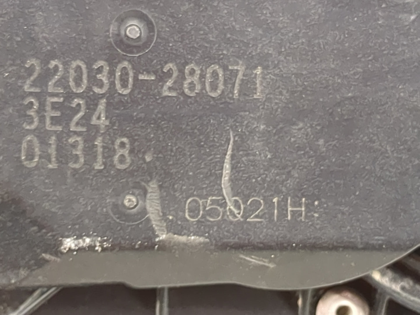 2008-2015 Scion Xb Throttle Body P/N:22030-28071 Fits Fits 2006 2007 2008 2009 2010 2011 2012 2013 2014 2015 OEM Used Auto P