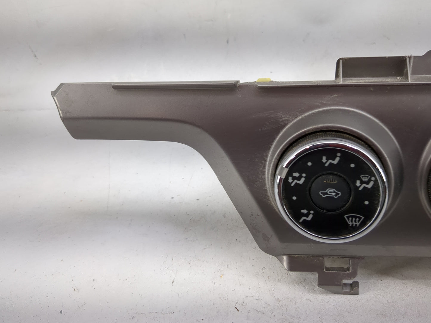 2013-2015 Scion Xb Climate Control Module Temperature AC/Heater Replacement P/N:55406-12490 Fits Fits 2013 2014 2015 OEM Use