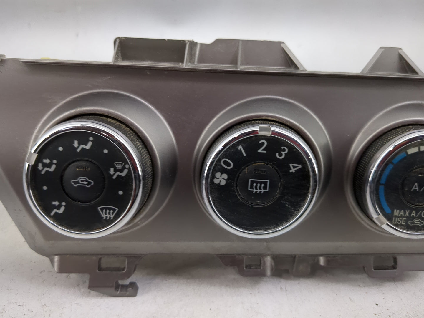 2013-2015 Scion Xb Climate Control Module Temperature AC/Heater Replacement P/N:55406-12490 Fits Fits 2013 2014 2015 OEM Use