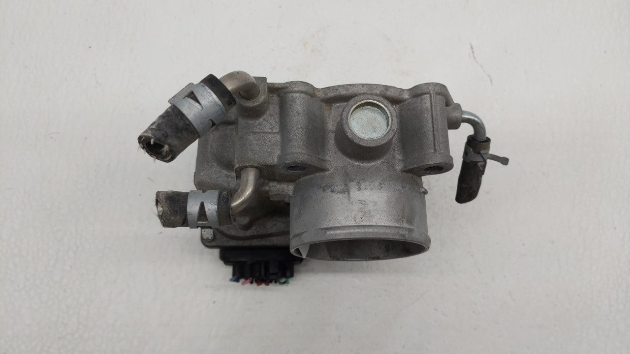 2008-2015 Scion Xb Throttle Body P/N:22030-28071 22030-28070 Fits Fits 2006 2007 2008 2009 2010 2011 2012 2013 2014 2015 OEM