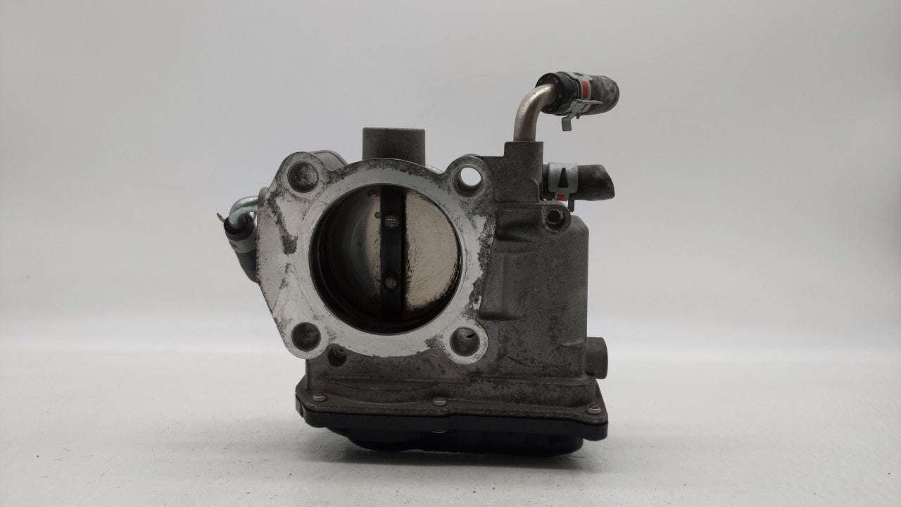 2008-2015 Scion Xb Throttle Body P/N:22030-28071 22030-28070 Fits Fits 2006 2007 2008 2009 2010 2011 2012 2013 2014 2015 OEM