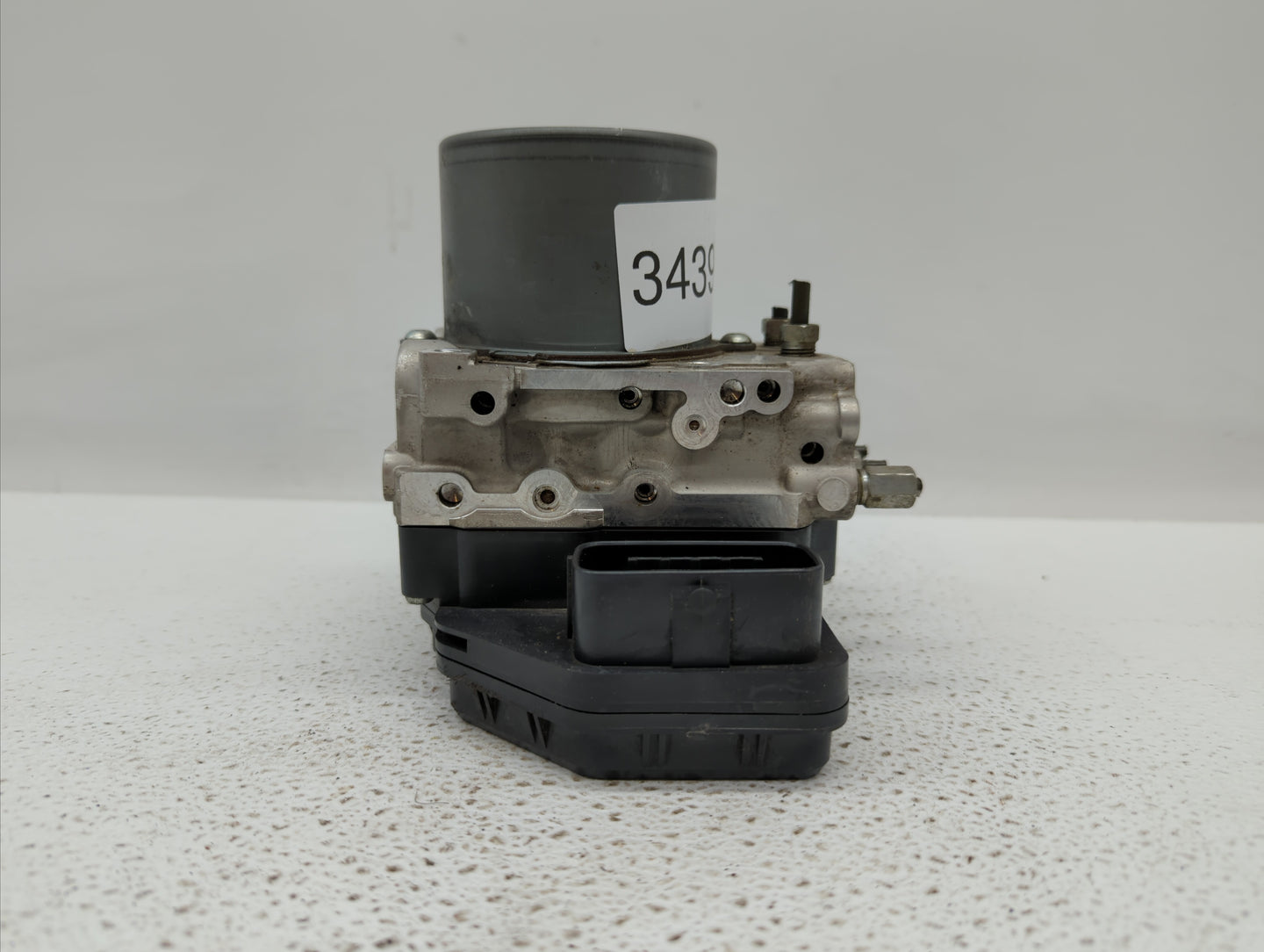 2013-2015 Scion Xb ABS Pump Control Module Replacement P/N:89541-12D30 44540-12512 Fits Fits 2013 2014 2015 OEM Used Auto Pa