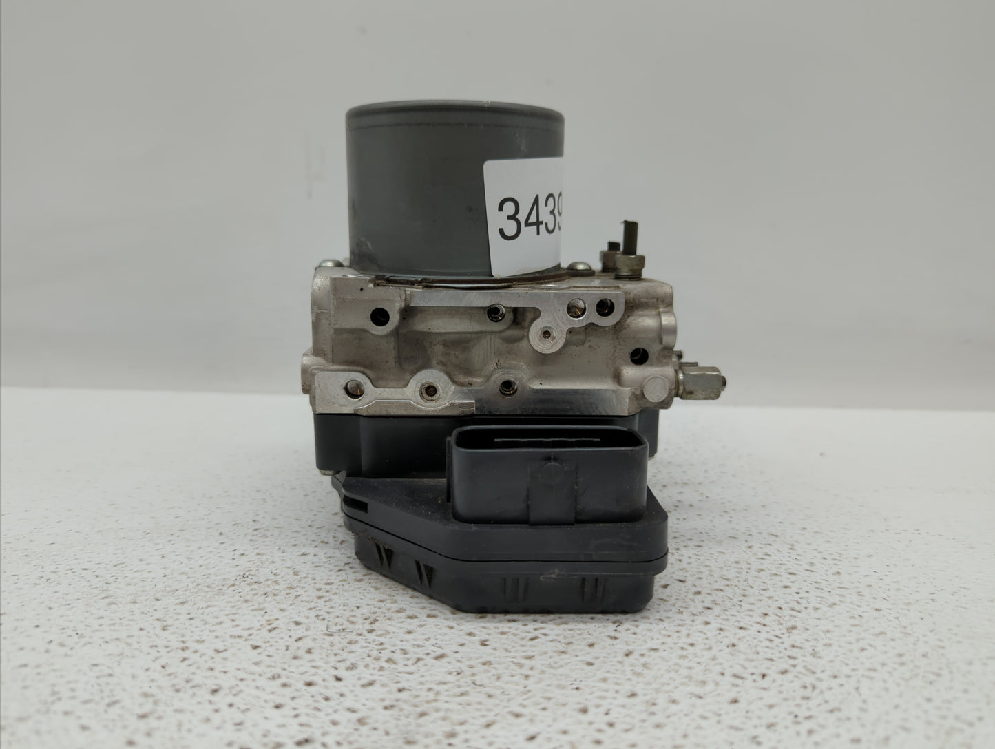 2013-2015 Scion Xb ABS Pump Control Module Replacement P/N:89541-12D30 44540-12512 Fits Fits 2013 2014 2015 OEM Used Auto Pa