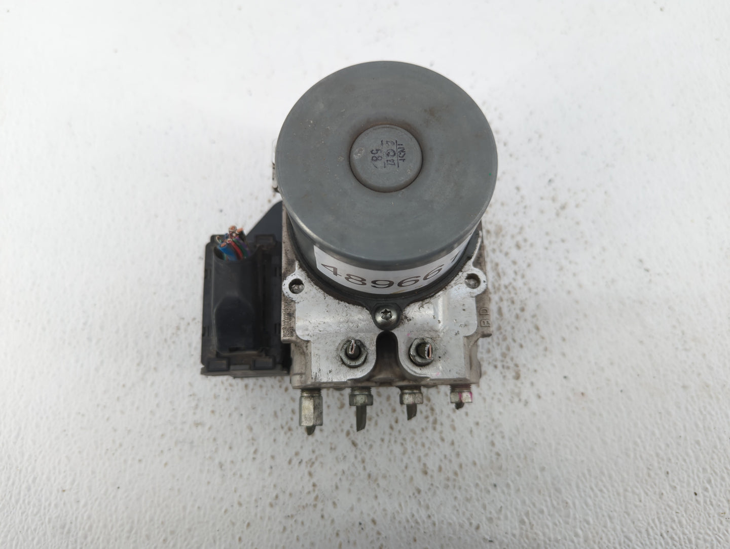 2013-2015 Scion Xb ABS Pump Control Module Replacement P/N:44540-06050 89541-12D30, 44540-12512 Fits Fits 2013 2014 2015 OEM