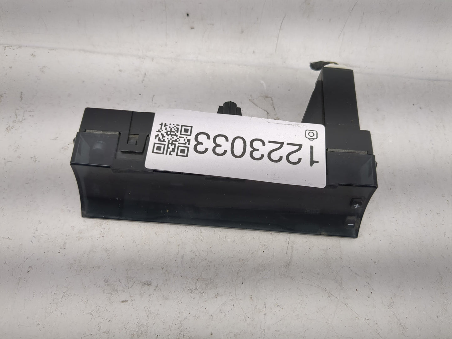 2012-2013 Subaru Forester Information Display Screen - Oemusedautoparts1.com