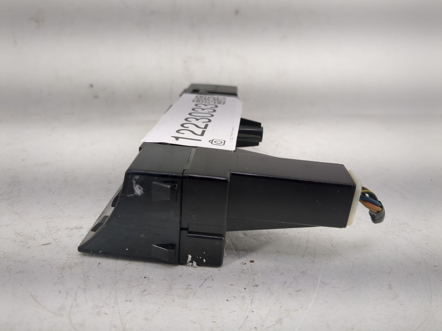 2012-2013 Subaru Forester Information Display Screen - Oemusedautoparts1.com