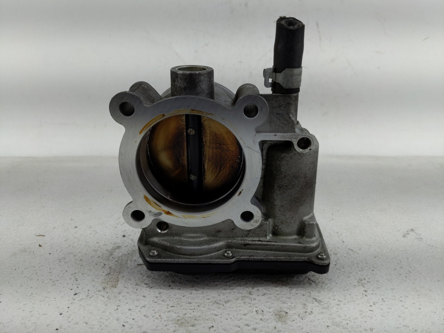 2011-2018 Subaru Forester Throttle Body P/N:16112AA300 Fits Fits 2011 2012 2013 2014 2015 2016 2017 2018 OEM Used Auto Parts