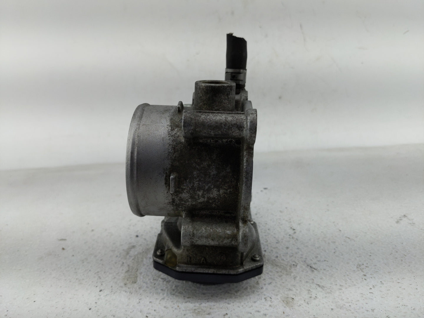 2011-2018 Subaru Forester Throttle Body P/N:16112AA300 Fits Fits 2011 2012 2013 2014 2015 2016 2017 2018 OEM Used Auto Parts