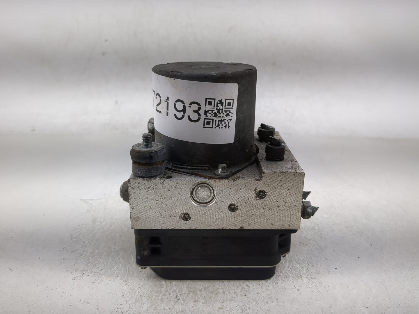 2013 Subaru Forester ABS Pump Control Module Replacement P/N:265951581 Fits OEM Used Auto Parts - Oemusedautoparts1.com