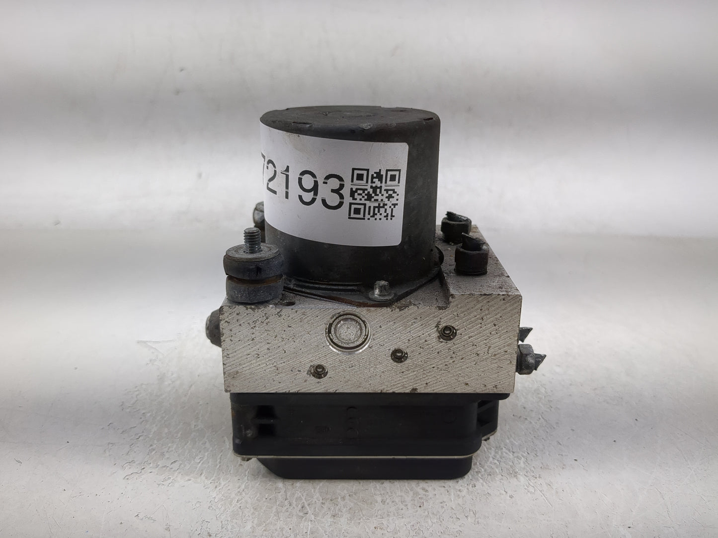 2013 Subaru Forester ABS Pump Control Module Replacement P/N:265951581 Fits OEM Used Auto Parts - Oemusedautoparts1.com