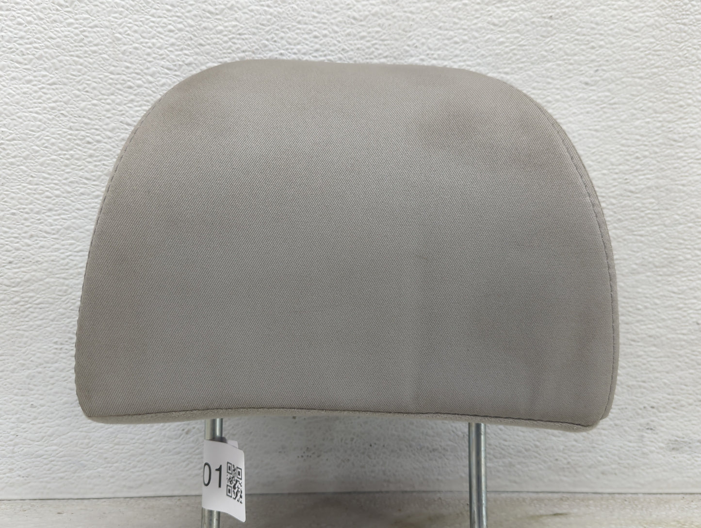 2013 Subaru Forester Headrest Head Rest Rear Seat Fits OEM Used Auto Parts - Oemusedautoparts1.com