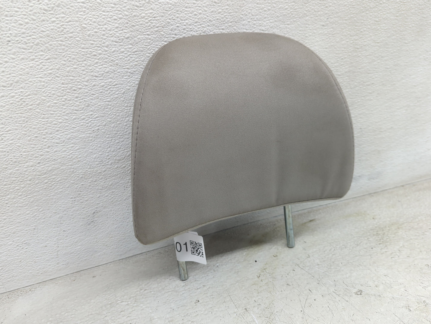 2013 Subaru Forester Headrest Head Rest Rear Seat Fits OEM Used Auto Parts - Oemusedautoparts1.com
