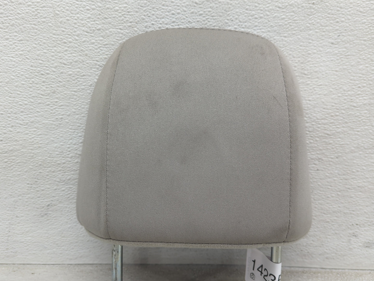 2013 Subaru Forester Headrest Head Rest Rear Seat Fits OEM Used Auto Parts - Oemusedautoparts1.com