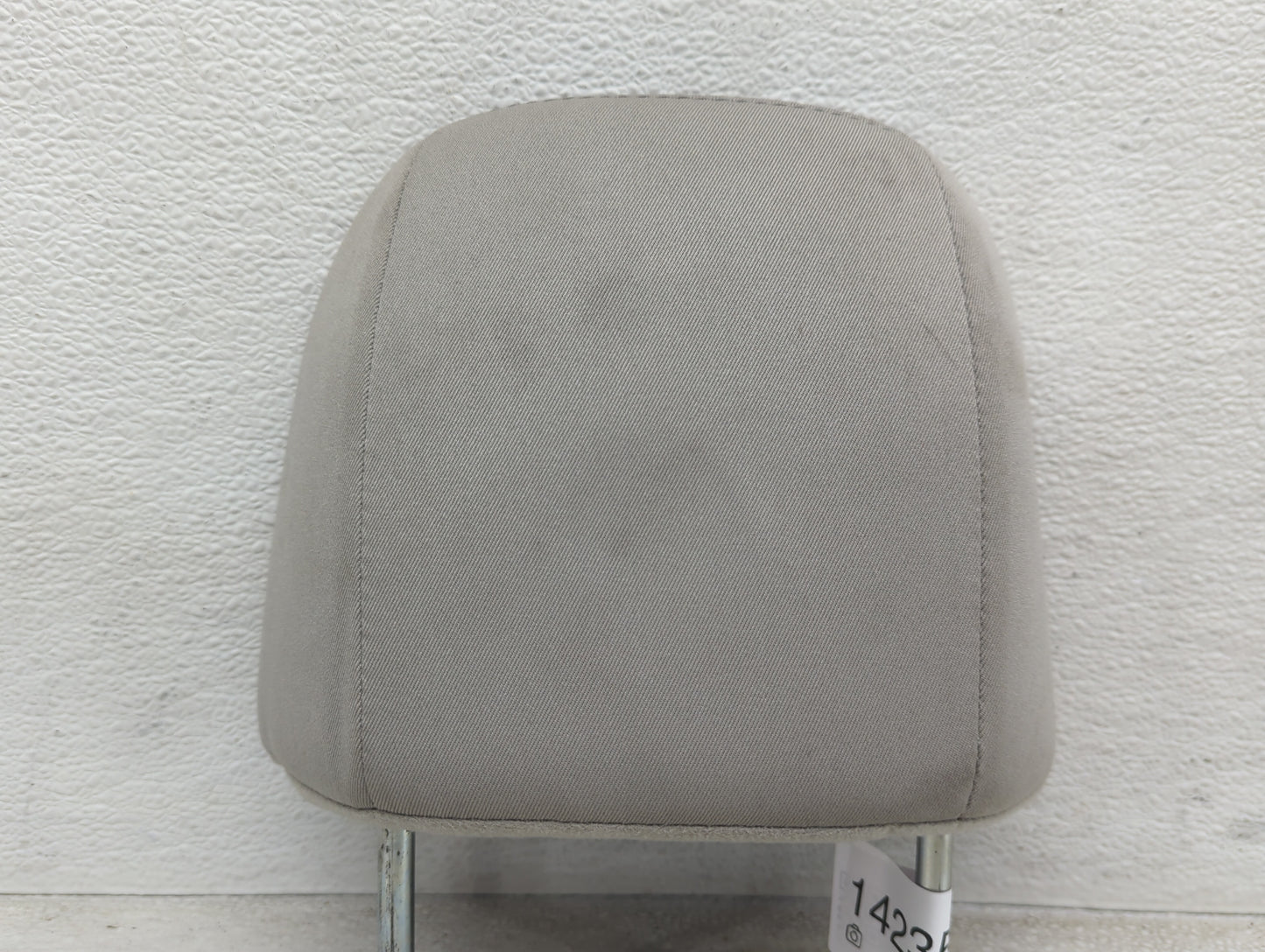 2013 Subaru Forester Headrest Head Rest Rear Seat Fits OEM Used Auto Parts - Oemusedautoparts1.com