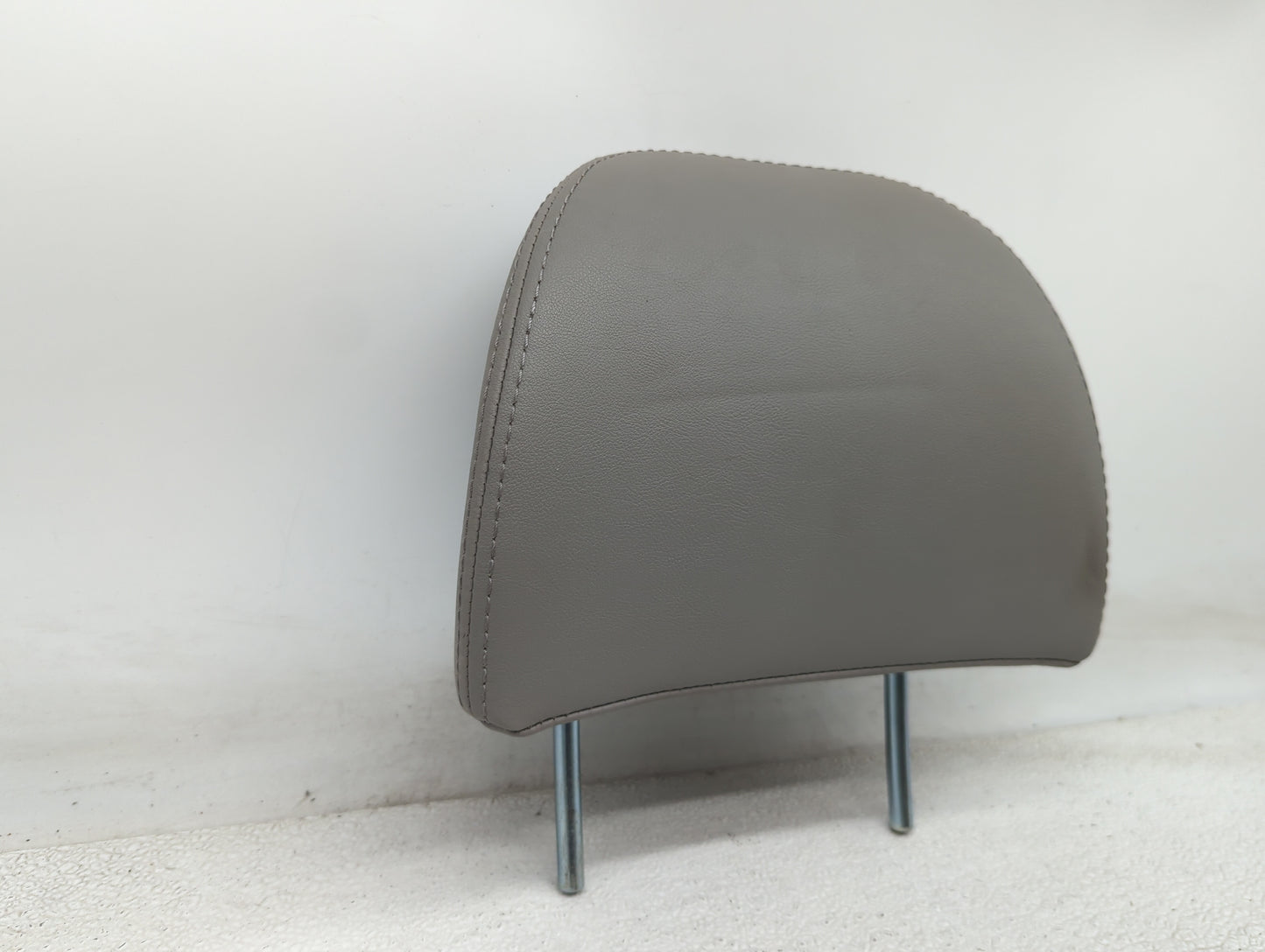 2013 Subaru Forester Headrest Head Rest Rear Seat Fits OEM Used Auto Parts - Oemusedautoparts1.com