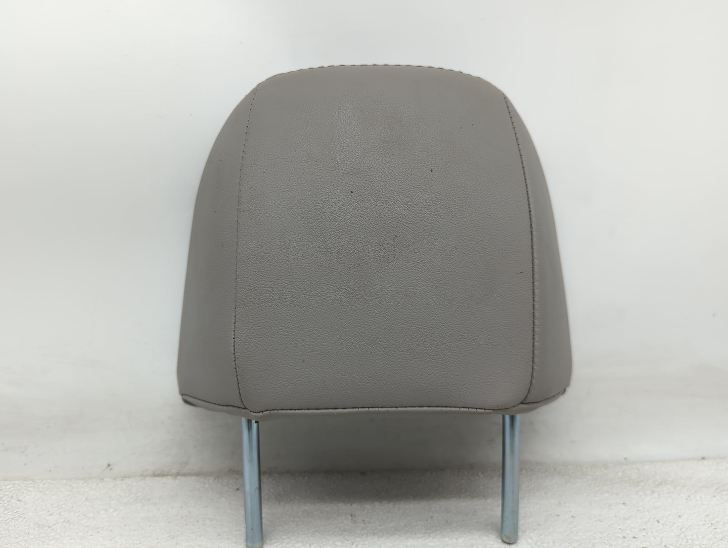2013 Subaru Forester Headrest Head Rest Rear Seat Fits OEM Used Auto Parts - Oemusedautoparts1.com