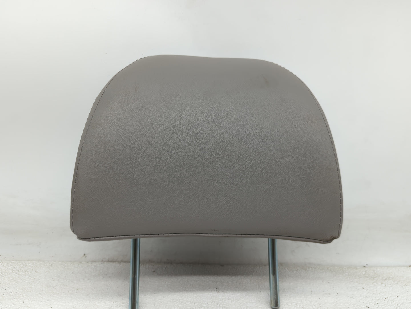2013 Subaru Forester Headrest Head Rest Rear Seat Fits OEM Used Auto Parts - Oemusedautoparts1.com