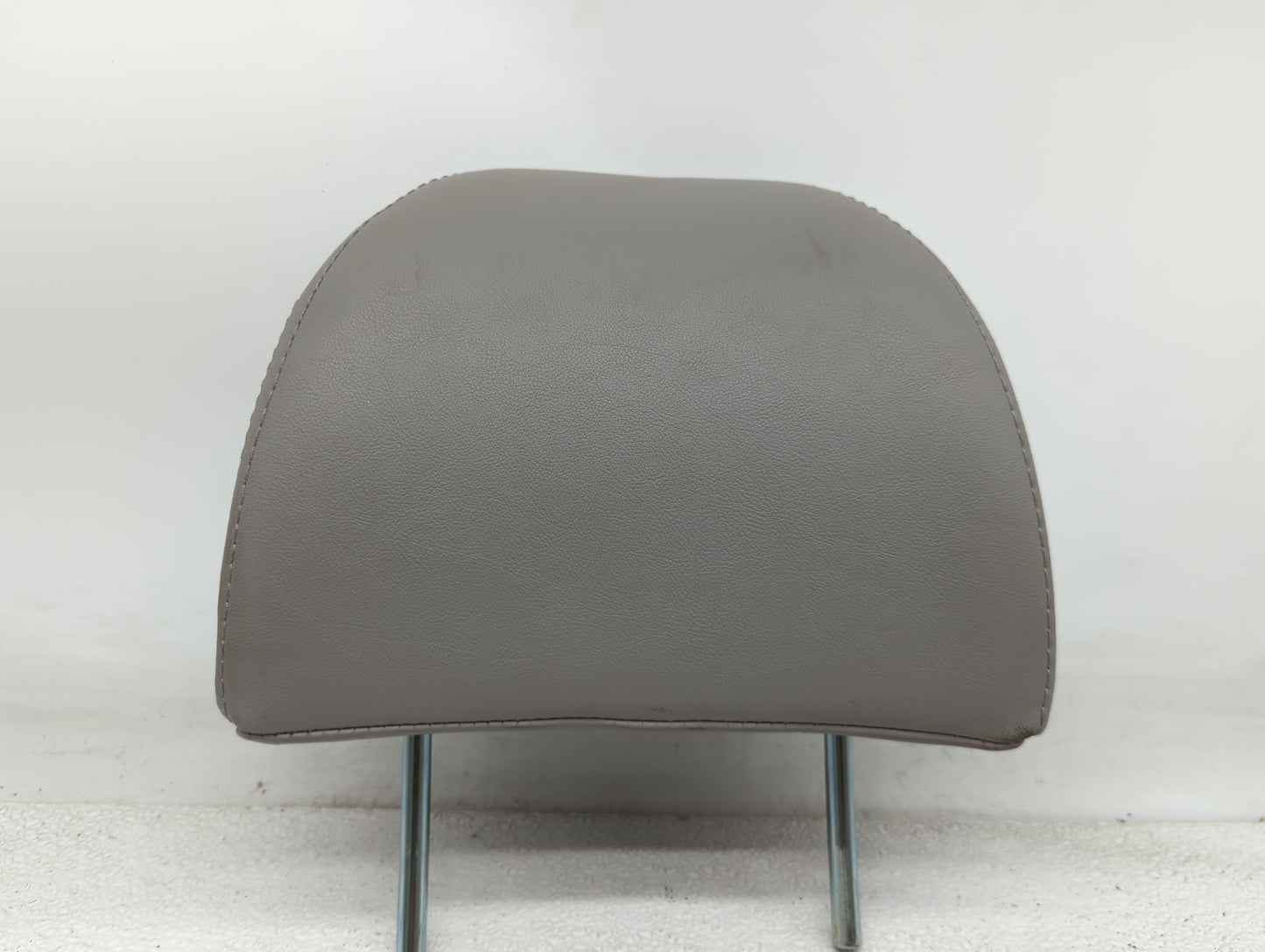 2013 Subaru Forester Headrest Head Rest Rear Seat Fits OEM Used Auto Parts - Oemusedautoparts1.com