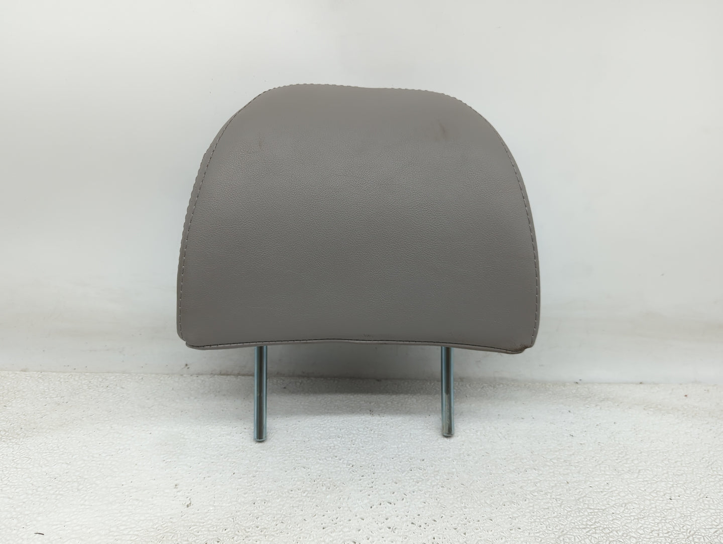 2013 Subaru Forester Headrest Head Rest Rear Seat Fits OEM Used Auto Parts - Oemusedautoparts1.com
