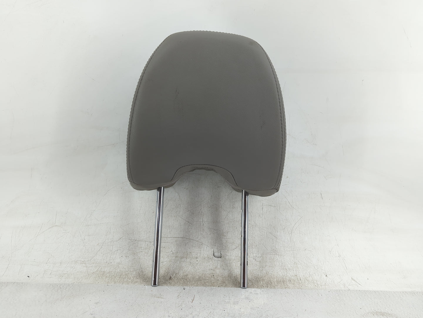 2013 Subaru Forester Headrest Head Rest Front Driver Passenger Seat Fits OEM Used Auto Parts - Oemusedautoparts1.com