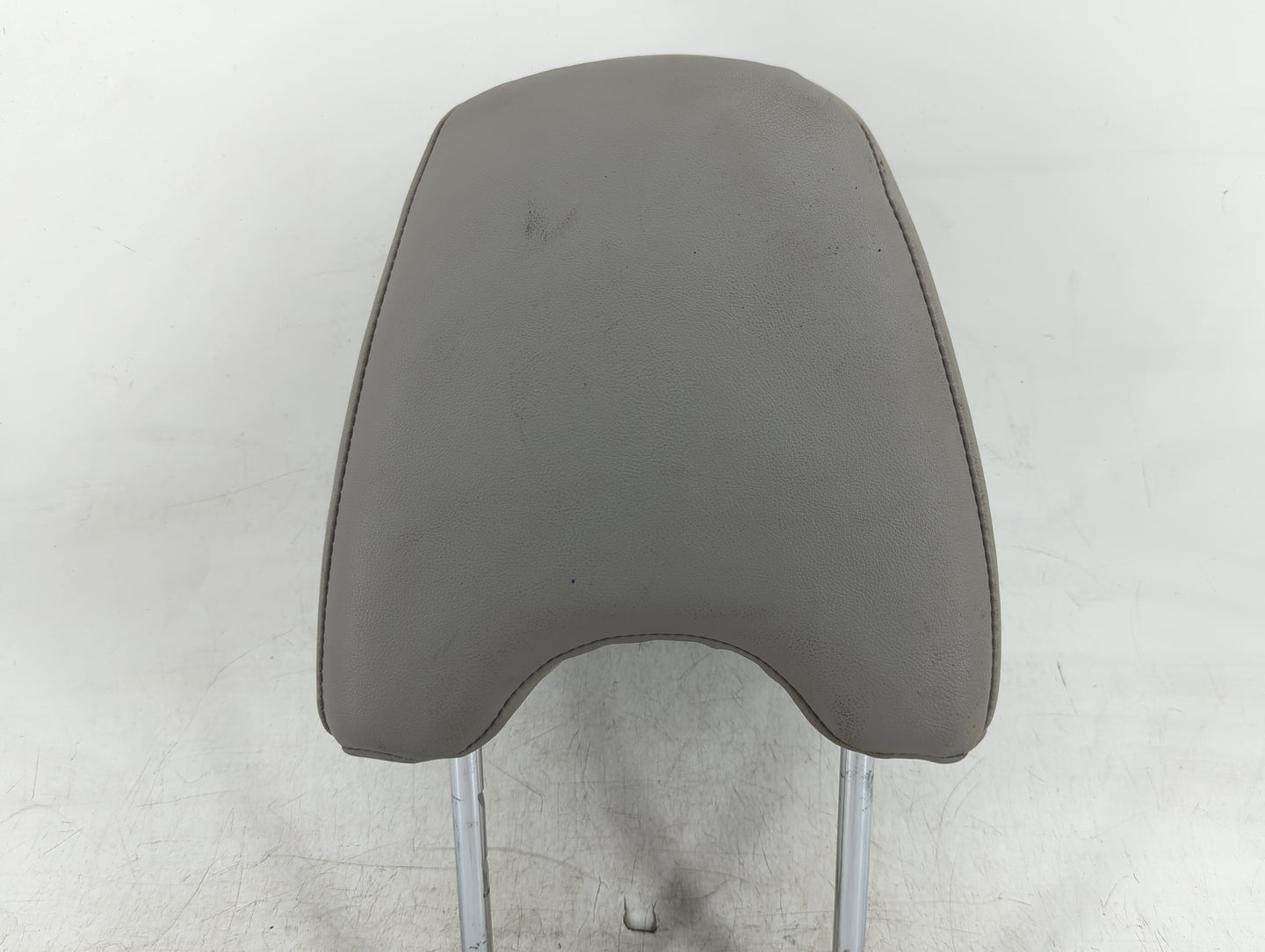 2013 Subaru Forester Headrest Head Rest Front Driver Passenger Seat Fits OEM Used Auto Parts - Oemusedautoparts1.com