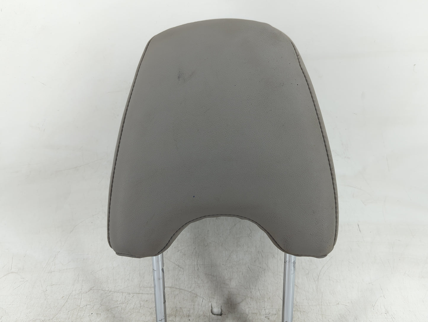 2013 Subaru Forester Headrest Head Rest Front Driver Passenger Seat Fits OEM Used Auto Parts - Oemusedautoparts1.com