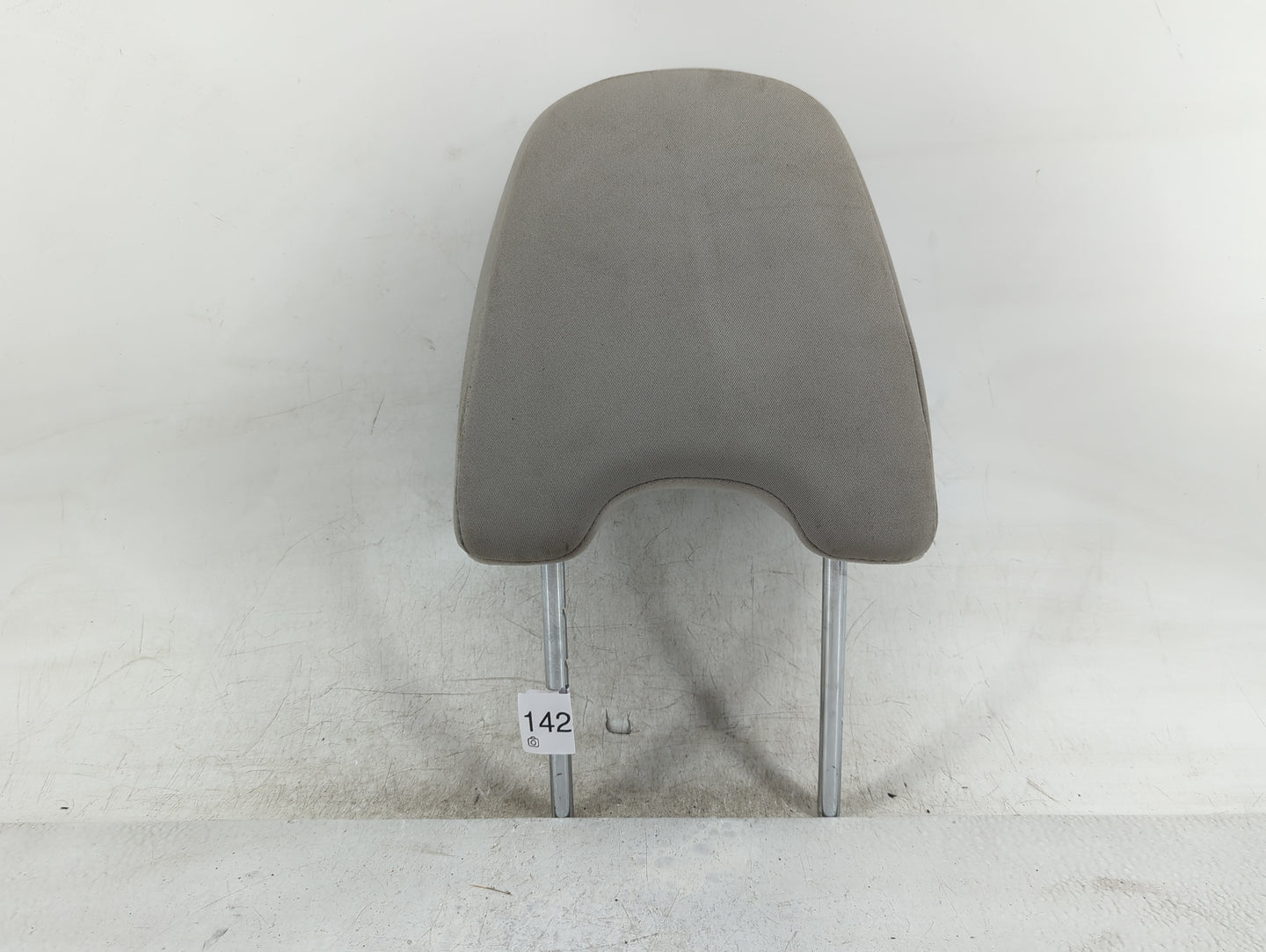 2013 Subaru Forester Headrest Head Rest Front Driver Passenger Seat Fits OEM Used Auto Parts - Oemusedautoparts1.com