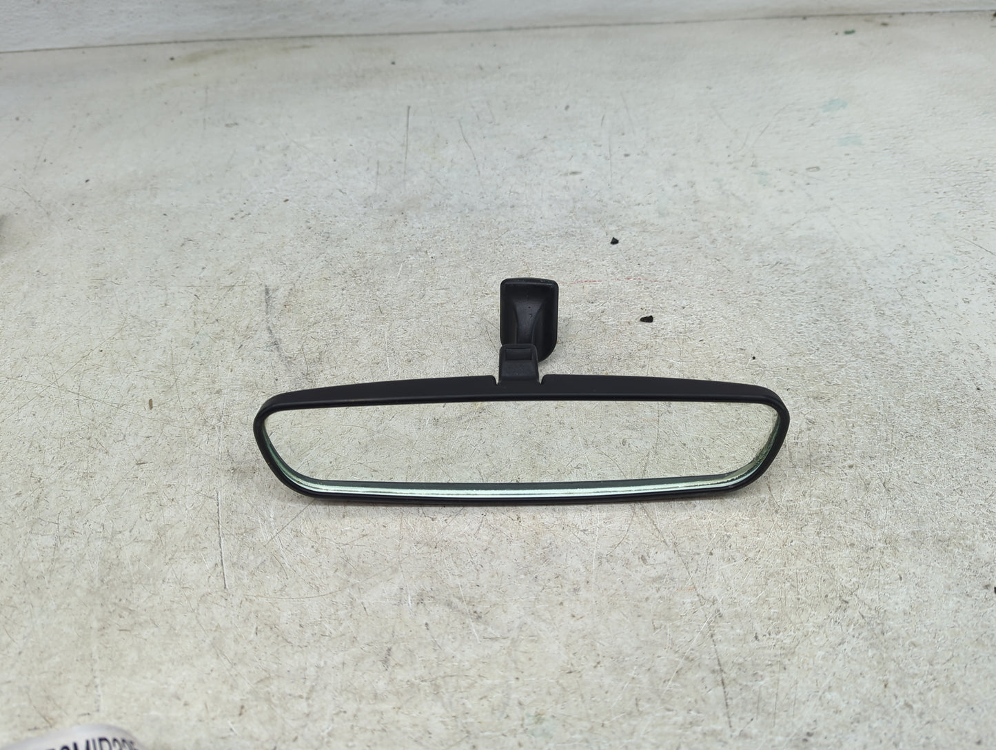 2013 Subaru Forester Interior Rear View Mirror Replacement OEM P/N:A048070 015617 Fits OEM Used Auto Parts - Oemusedautopart