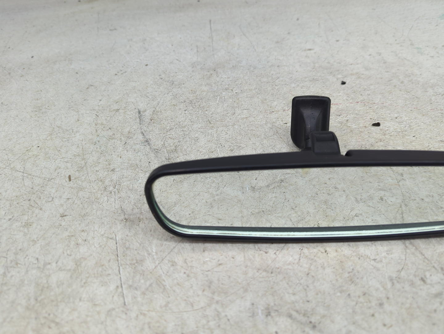 2013 Subaru Forester Interior Rear View Mirror Replacement OEM P/N:A048070 015617 Fits OEM Used Auto Parts - Oemusedautopart