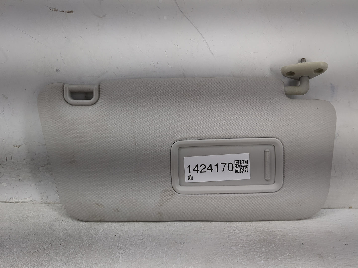 2013 Subaru Forester Sun Visor Shade Replacement Passenger Right Mirror Fits OEM Used Auto Parts - Oemusedautoparts1.com