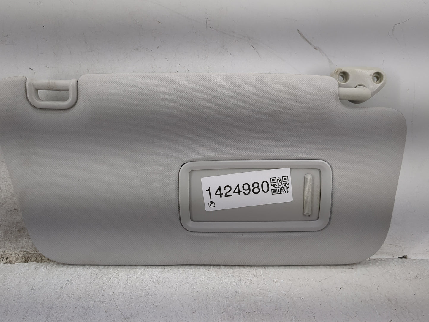 2013 Subaru Forester Sun Visor Shade Replacement Passenger Right Mirror Fits OEM Used Auto Parts - Oemusedautoparts1.com