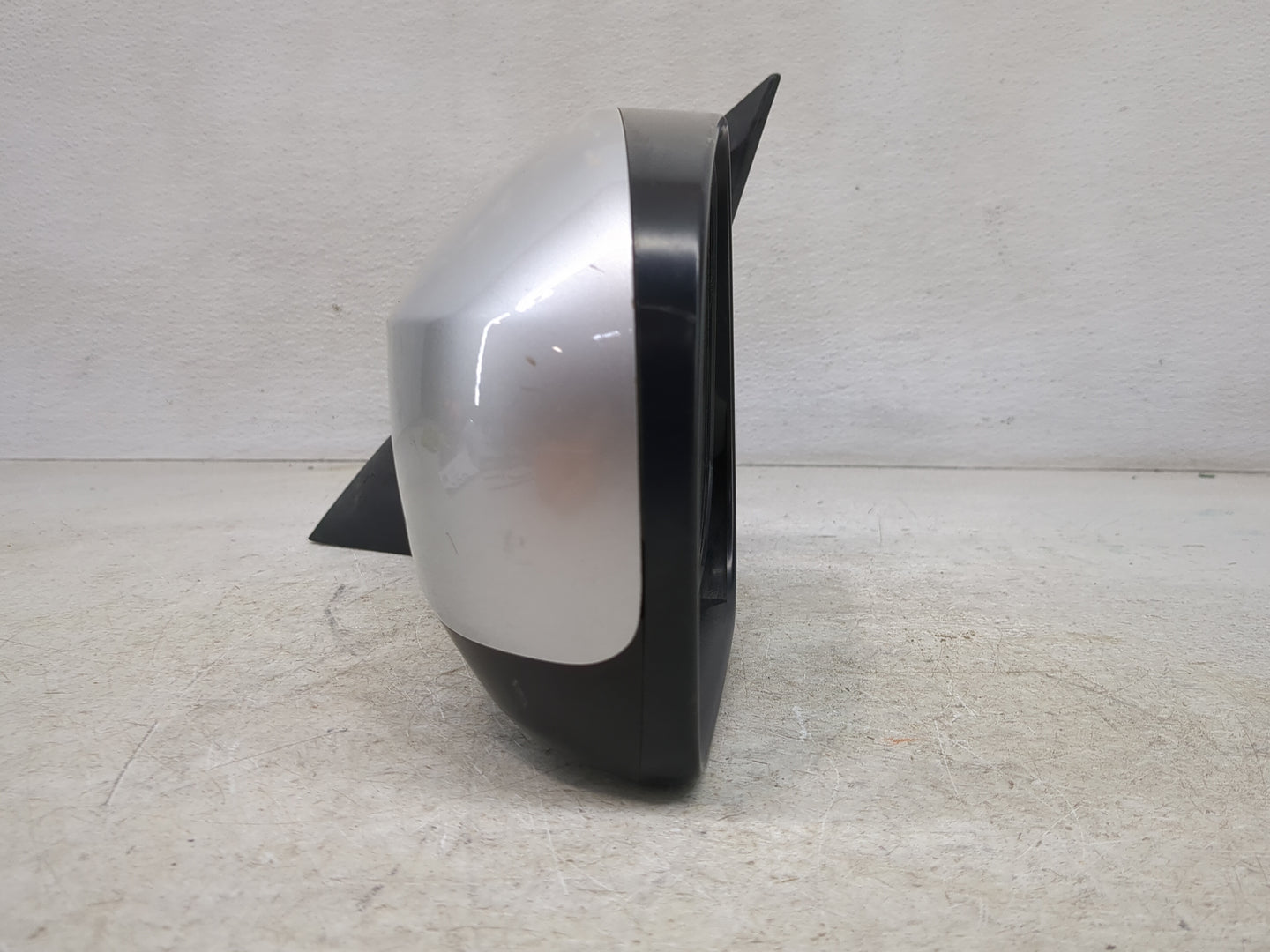 2013 Subaru Forester Driver Side View Mirror - Left Door Mirror OEM Used - Oemusedautoparts1.com