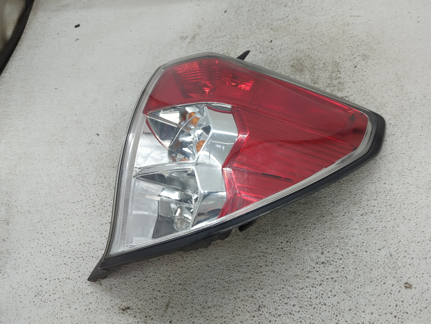 2013 Subaru Forester Tail Light Assembly Passenger Right OEM P/N:220-20046 Fits OEM Used Auto Parts - Oemusedautoparts1.com