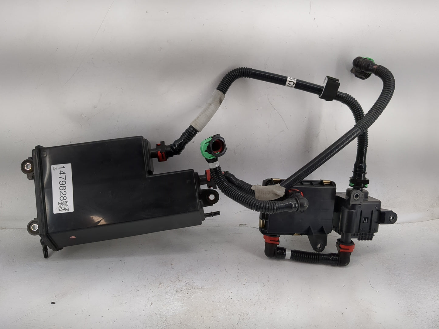 2013 Subaru Forester Fuel Vapor Charcoal Canister - Oemusedautoparts1.com