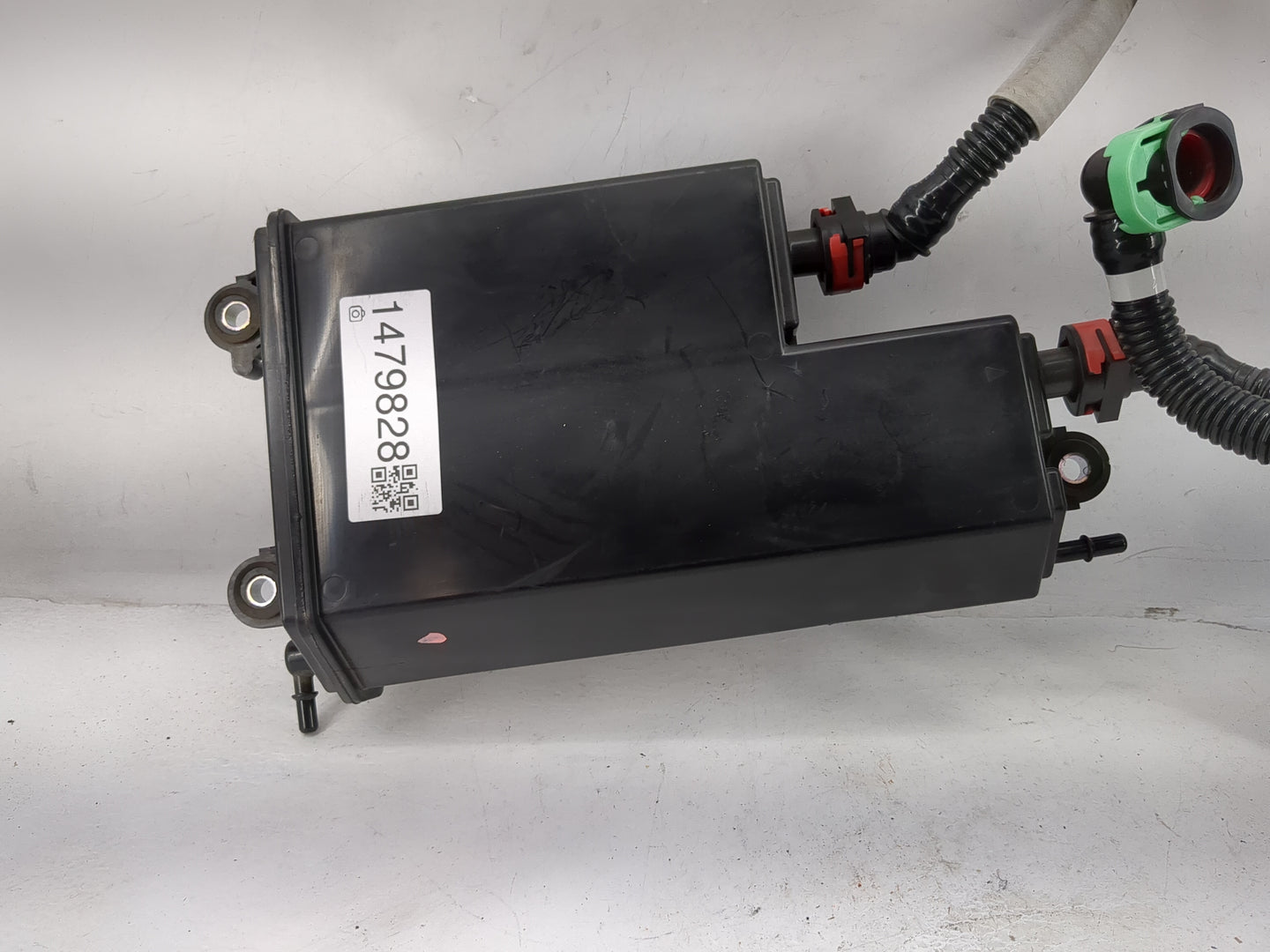 2013 Subaru Forester Fuel Vapor Charcoal Canister - Oemusedautoparts1.com
