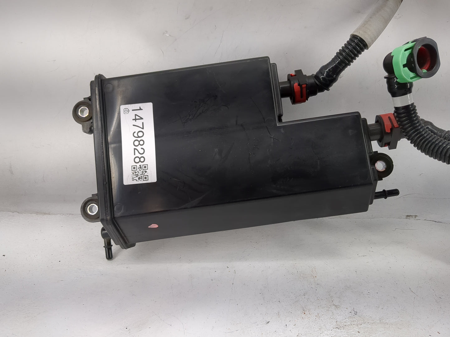 2013 Subaru Forester Fuel Vapor Charcoal Canister - Oemusedautoparts1.com
