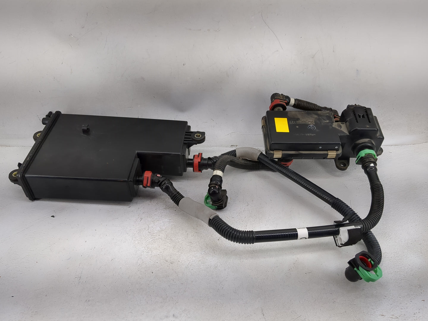 2013 Subaru Forester Fuel Vapor Charcoal Canister - Oemusedautoparts1.com