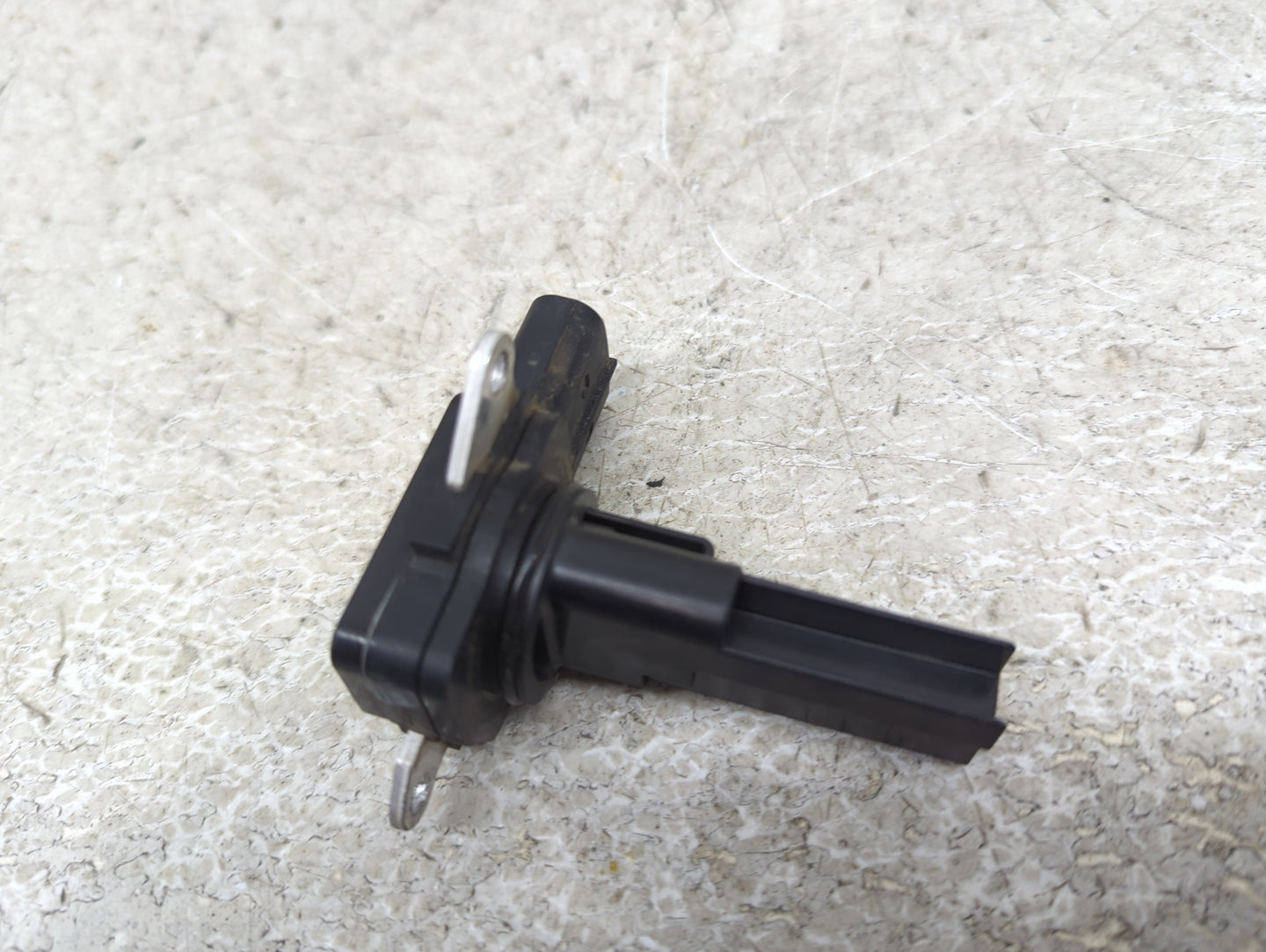 2014-2018 Subaru Forester Mass Air Flow Meter Maf 1489884 - Oemusedautoparts1.com