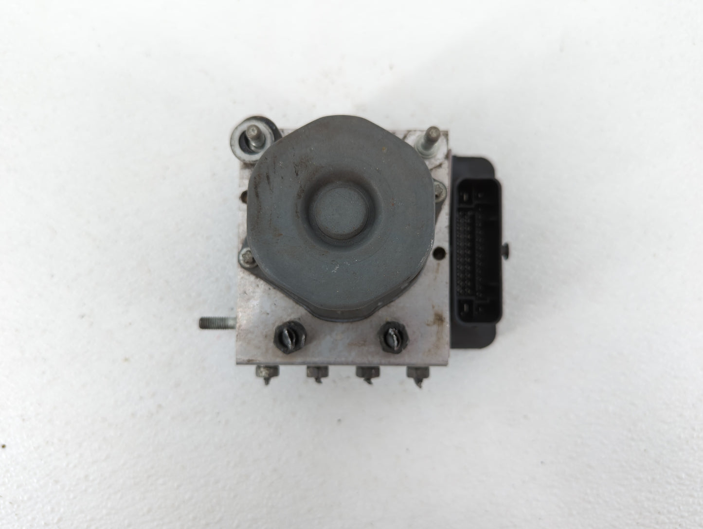 2014-2015 Subaru Forester ABS Pump Control Module Replacement P/N:27536SG080 27536SG000 Fits Fits 2014 2015 OEM Used Auto Pa